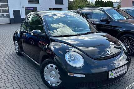 VW New Beetle