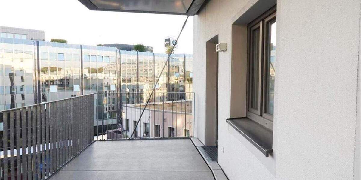 Etagenwohnung Düsseldorf Flingern Nord - 2 Zimmer, 74 m&sup2;, 1.249&euro; | Angebot:25865182