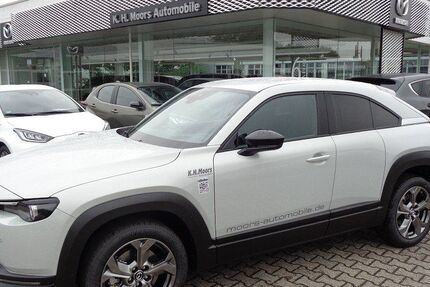Mazda MX-30 1.553 km 17.991 € Grevenbroich 41515