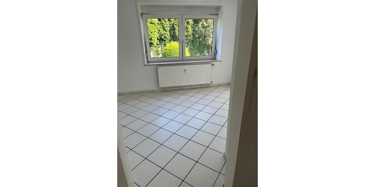 Etagenwohnung Rösrath - 2 Zimmer, 75 m&sup2;, 850&euro; | Angebot:26349657