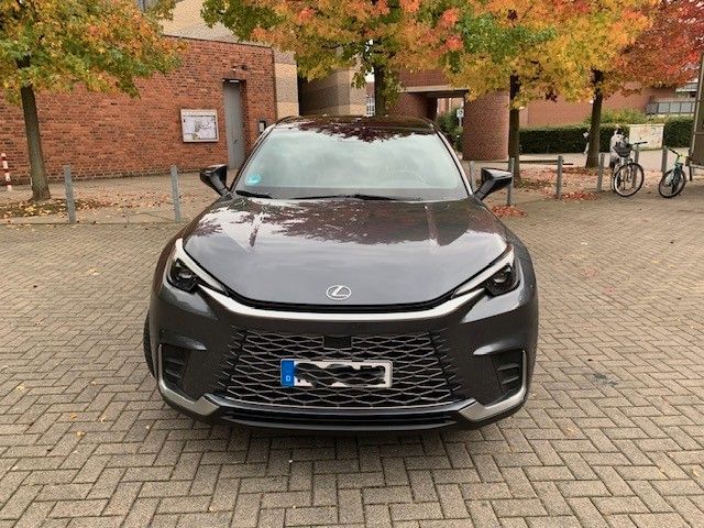 Lexus LBX 10.450 km 31.900 € Köln 50765