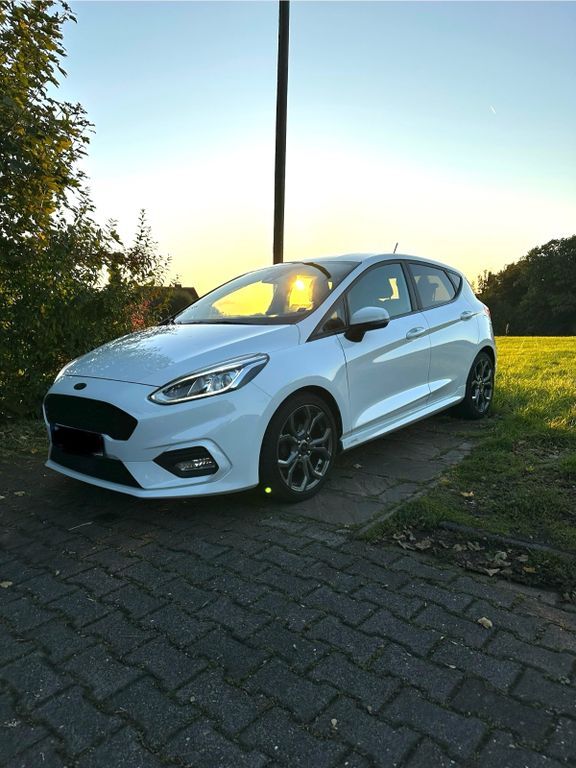 Ford Fiesta 114.000 km 9.390 € Wermelskirchen 42929