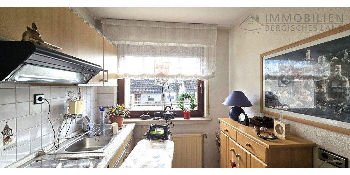 Reihenendhaus Hückeswagen Wiehagen - 5 Zimmer, 156 m&sup2;, 329.000&euro; | Angebot:25373837