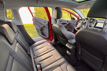 Peugeot 2008 37.500 km 16.500 &euro; Düsseldorf 40627