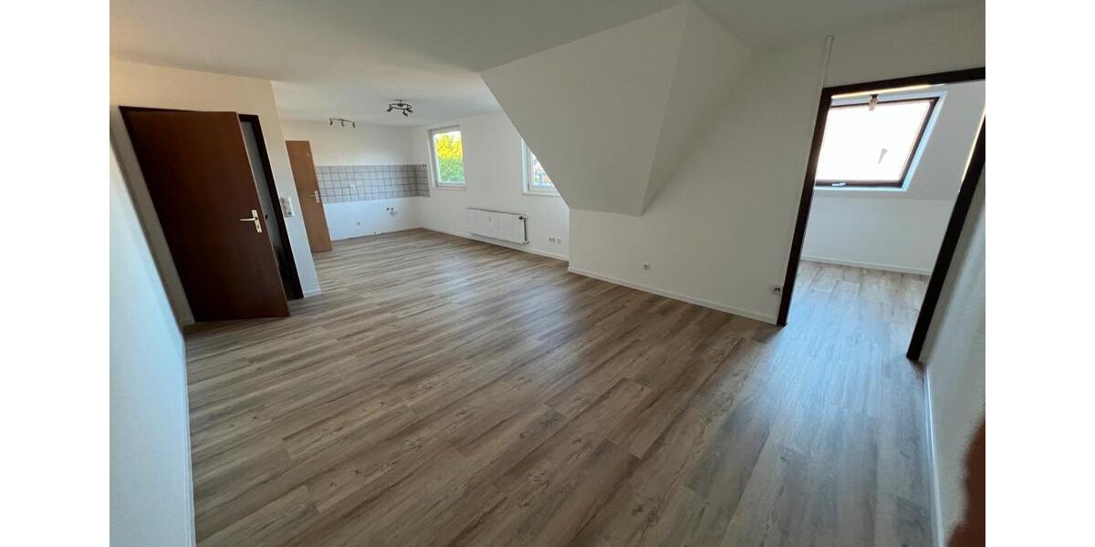 Dachgeschoßwohnung Köln Nippes - 2 Zimmer, 62 m&sup2;, 950&euro; | Angebot:26461514