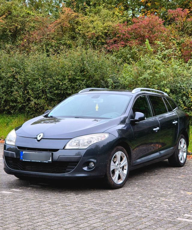 Renault Megane 214.000 km 2.499 € Niederkassel 53859