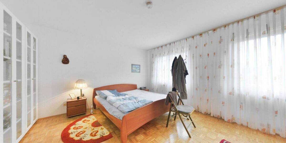 Etagenwohnung Neuss Rosellen - 3 Zimmer, 96 m&sup2;, 319.000&euro; | Angebot:26903784