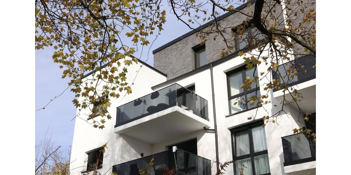 Einfamilienhaus Solingen Höhscheid - 3 Zimmer, 120 m&sup2;, 2.000&euro; | Angebot:25368351