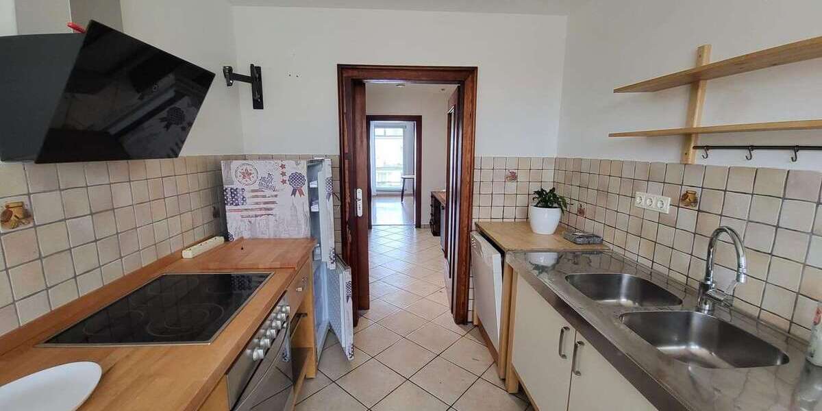 Etagenwohnung Düsseldorf Stadtmitte - 1 Zimmer, 43 m&sup2;, 850&euro; | Angebot:27385432