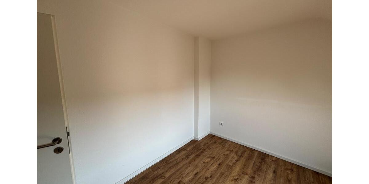 Etagenwohnung Düsseldorf Stadtbezirk 9 - 1 Zimmer, 18 m&sup2;, 600&euro; | Angebot:26396537