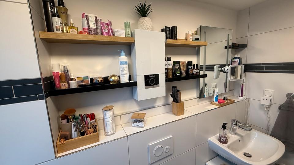 Dachgeschoßwohnung Hürth - 1 Zimmer, 42 m&sup2;, 1.210&euro; | Angebot:25616666