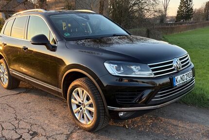 VW Touareg 148.000 km 24.690 &euro; Köln 50996