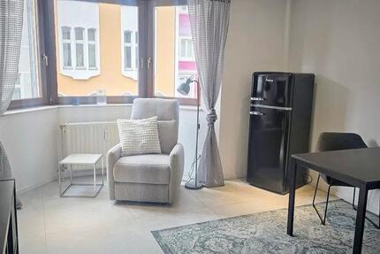 Wohnung Köln Rodenkirchen - 1 Zimmer, 30 m&sup2;, 1.170&euro; | Angebot:25633273