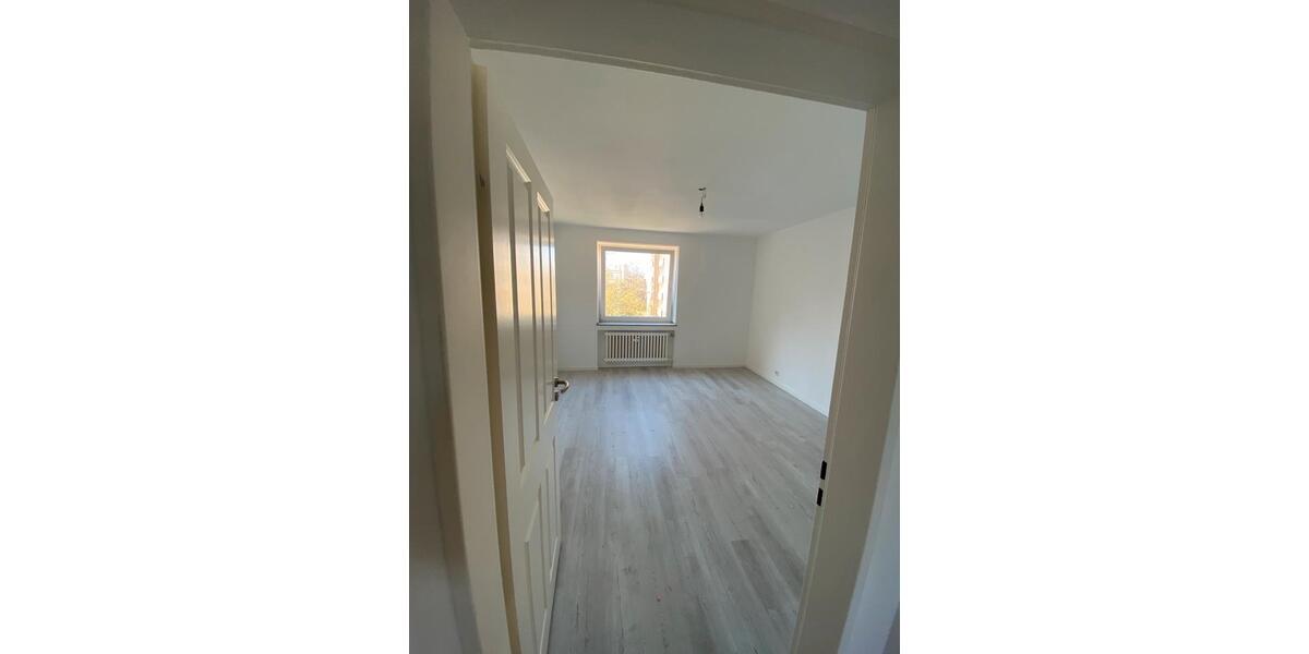 Etagenwohnung Wesseling - 3 Zimmer, 72 m&sup2;, 215.000&euro; | Angebot:25393806