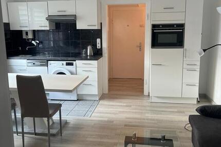 D-Zoo, attraktive möbl. 2 Zi. ETW, ruhig und Zentral , ca. 40qm Wfl., 8qm Nfl. im Keller zimmer