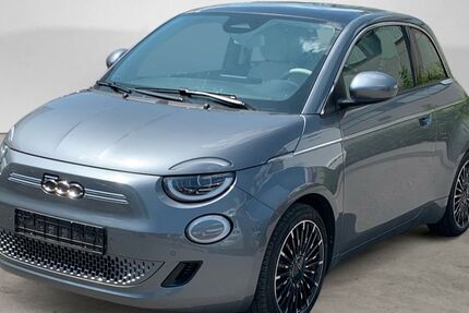 Fiat 500e 38.000 km 18.350 &euro; Düsseldorf 40589