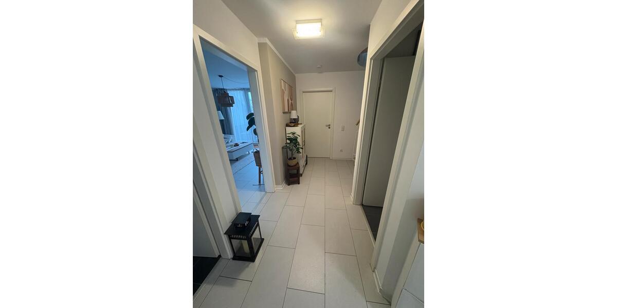 Schöne große 4 Zimmer Wohnung in Neuss Norf 4 zimmer