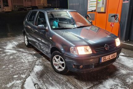 VW Polo 78.235 km 1.200 &euro; Bergisch Gladbach 51469
