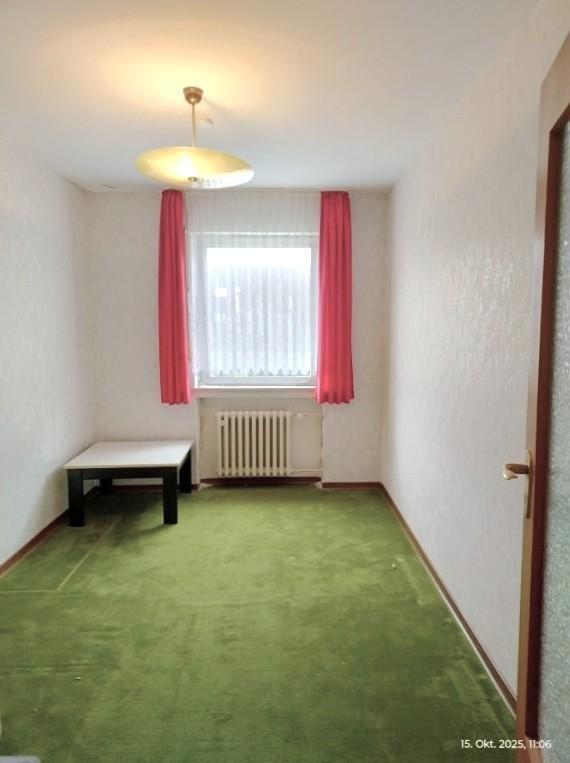 Gute Gelegneheit Großzügig geschnittenes Reihenendhaus mit Balkon, schönem Garten und Garage 6 zimmer