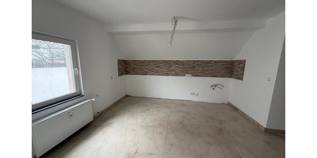 Etagenwohnung Leverkusen Opladen - 3 Zimmer, 80 m&sup2;, 1.200&euro; | Angebot:26227614