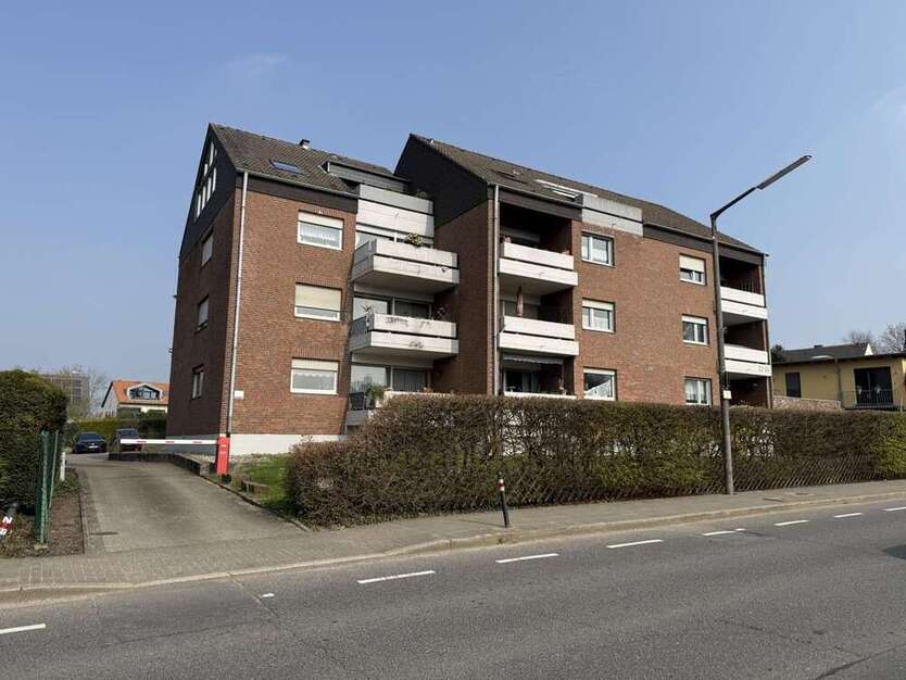 Wohnung zum Kaufen in Köln EschAuweiler 270.000 € 86 m²