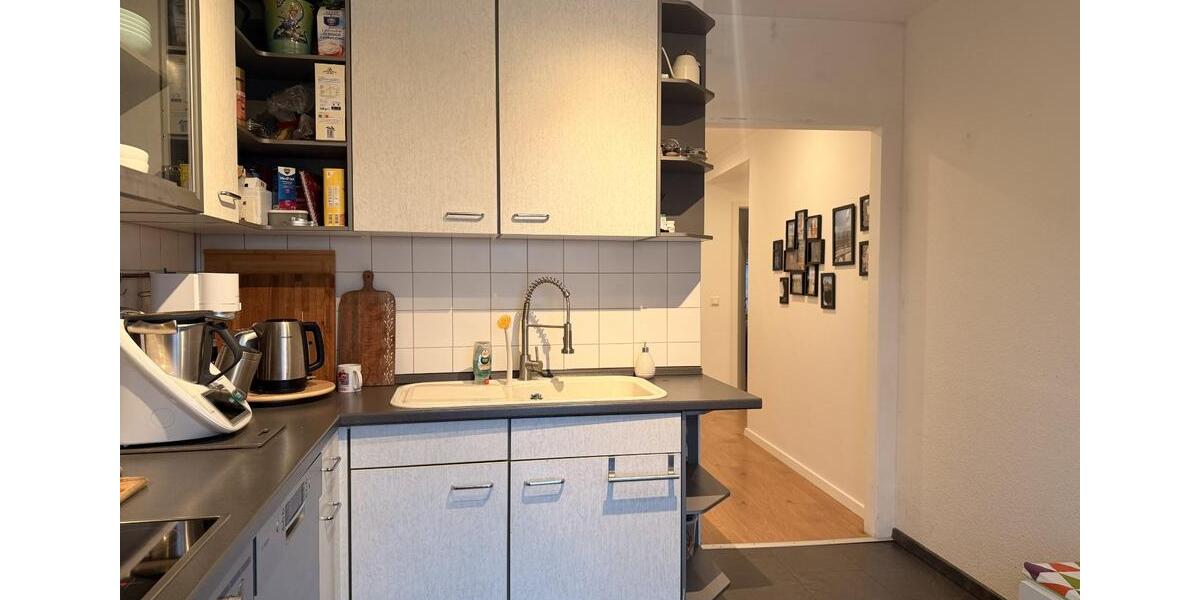 3-Zimmer-Wohnung (77 m²) mit Garten, großer Terrasse & Stellplatz 3 zimmer