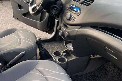 Chevrolet Spark 90.126 km 3.000 &euro; bergisch gladbach 51469