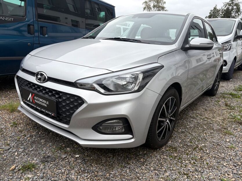 Hyundai i20 120.755 km 8.290 € Solingen 42653