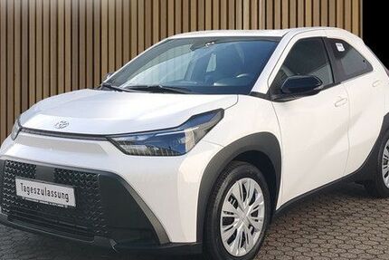 Toyota Aygo (X) 2.500 km 19.990 &euro; Leverkusen 51381