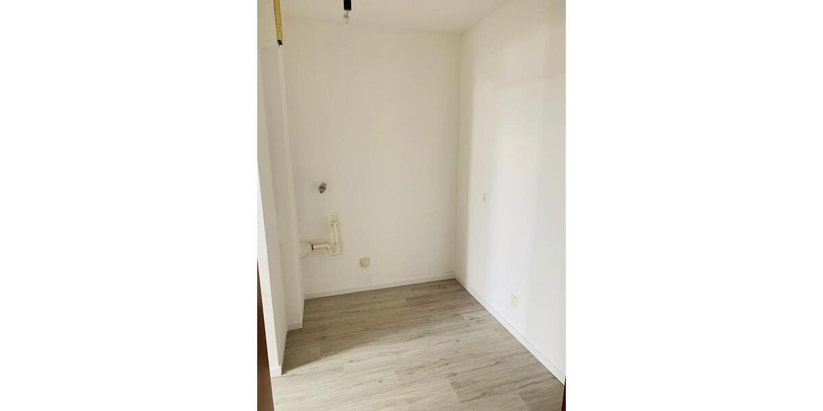 Etagenwohnung Leverkusen Bergisch Neukirchen - 2.5 Zimmer, 88 m&sup2;, 950&euro; | Angebot:26337667