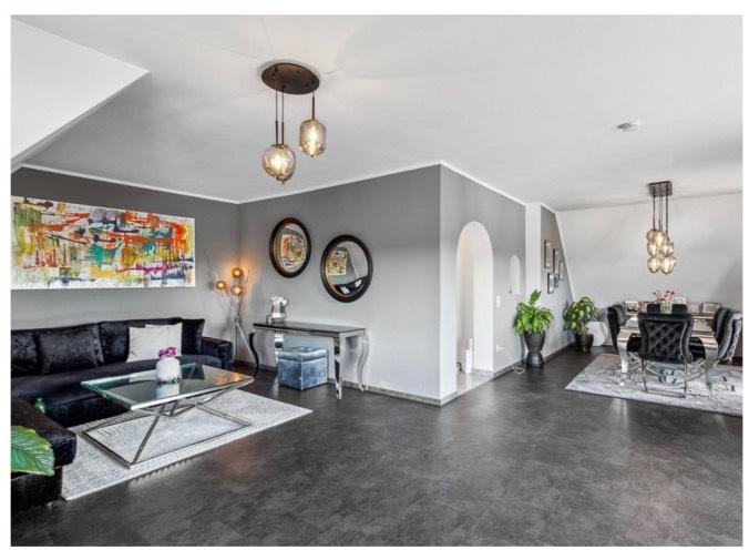 Maisonettenwohnung Köln - 5 Zimmer, 174 m&sup2;, 449.000&euro; | Angebot:25523197