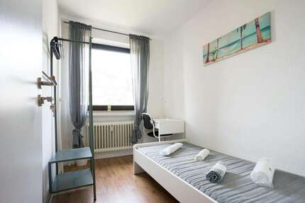 Zimmer Düsseldorf Wersten - 449&euro; | Angebot:26881490