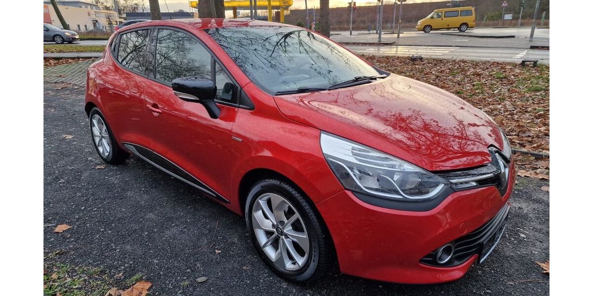 Renault Clio 90.000 km 9.999 &euro; Köln 51107