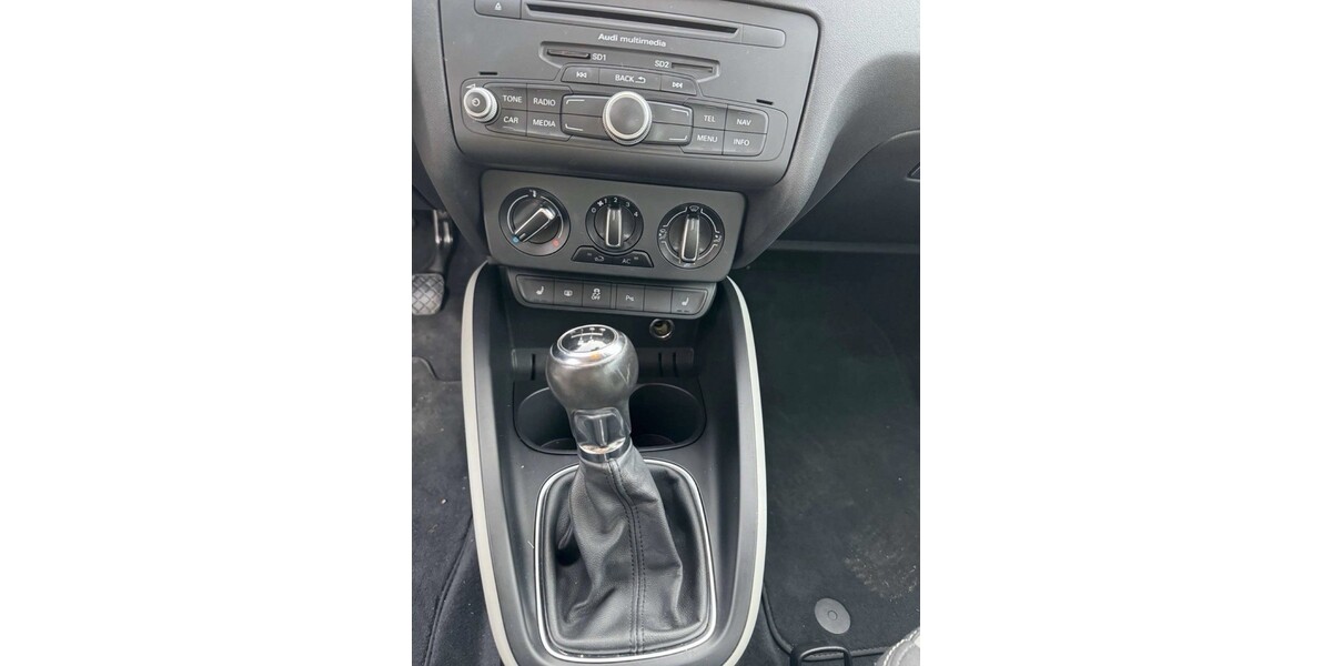 Audi A1 196.000 km 5.400 &euro; Düsseldorf 40213