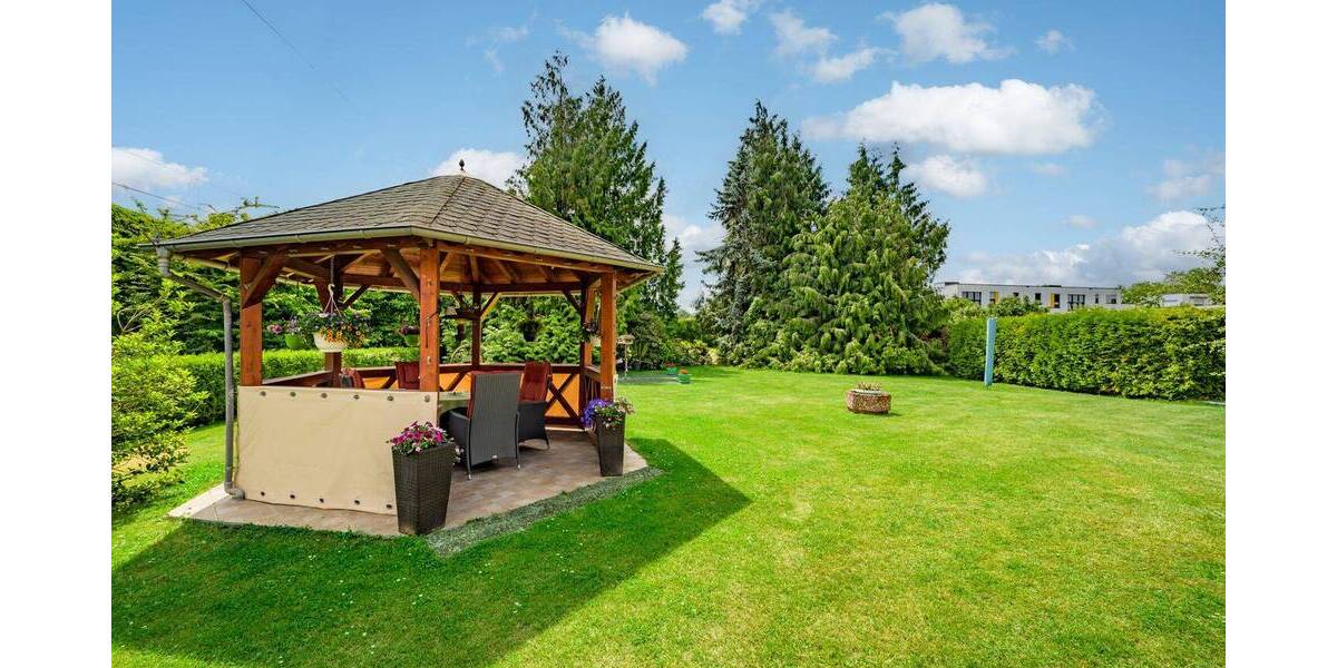 Bungalow Kerpen Sindorf - 6 Zimmer, 128 m&sup2;, 549.500&euro; | Angebot:26787427