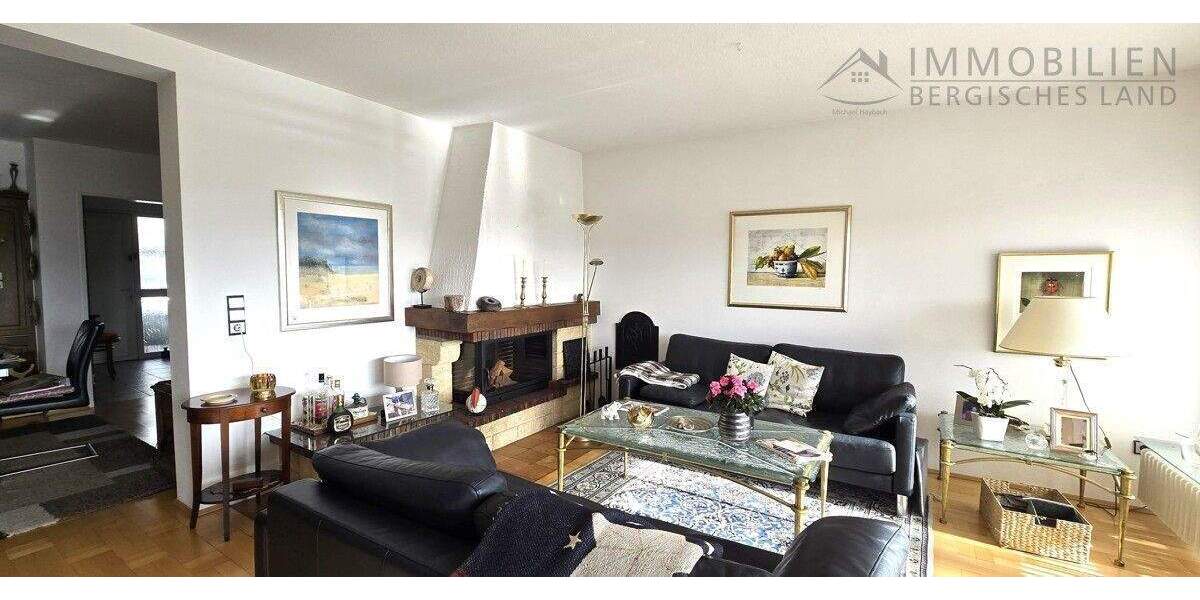 Reihenendhaus Hückeswagen Wiehagen - 5 Zimmer, 156 m&sup2;, 329.000&euro; | Angebot:25373837