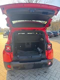Jeep Renegade 35.835 km 29.000 &euro; Düsseldorf 40547