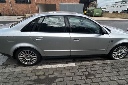 Audi A4 114.556 km 1.000 &euro; Monheim am Rhein 40789