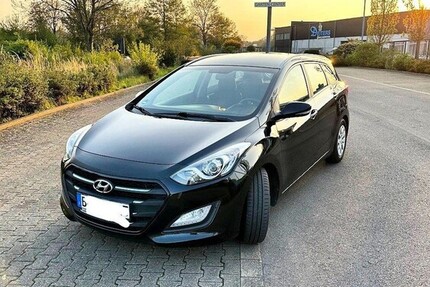 Hyundai i30 200.325 km 5.999 &euro; Frechen 50226