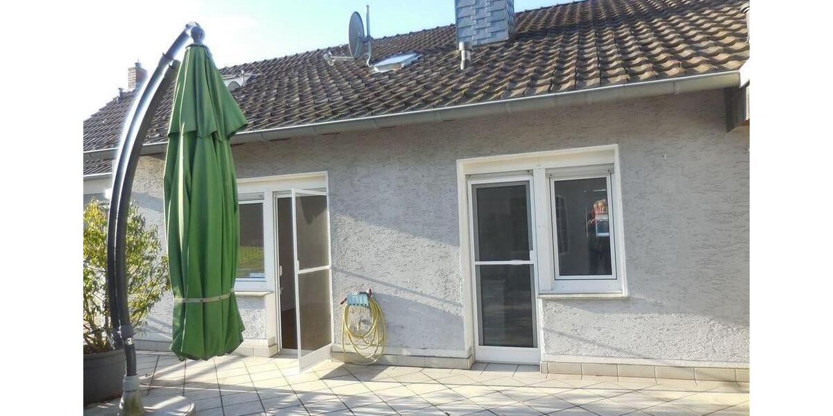 Etagenwohnung Leverkusen Bergisch Neukirchen - 3 Zimmer, 113 m&sup2;, 1.250&euro; | Angebot:24805217