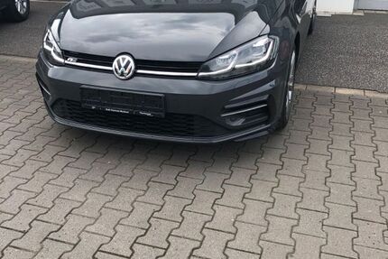 VW Golf 258.153 km 10.250 &euro; Köln 50737
