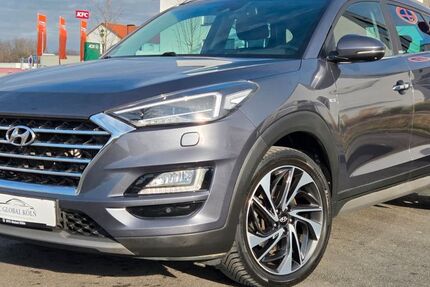 Hyundai TUCSON 65.000 km 18.799 &euro; Köln (Ostheim) 51107