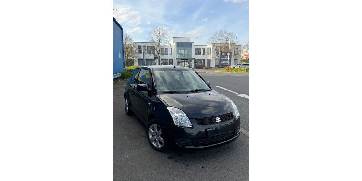 Suzuki Swift 118.600 km 3.999 &euro; Neuss 41470