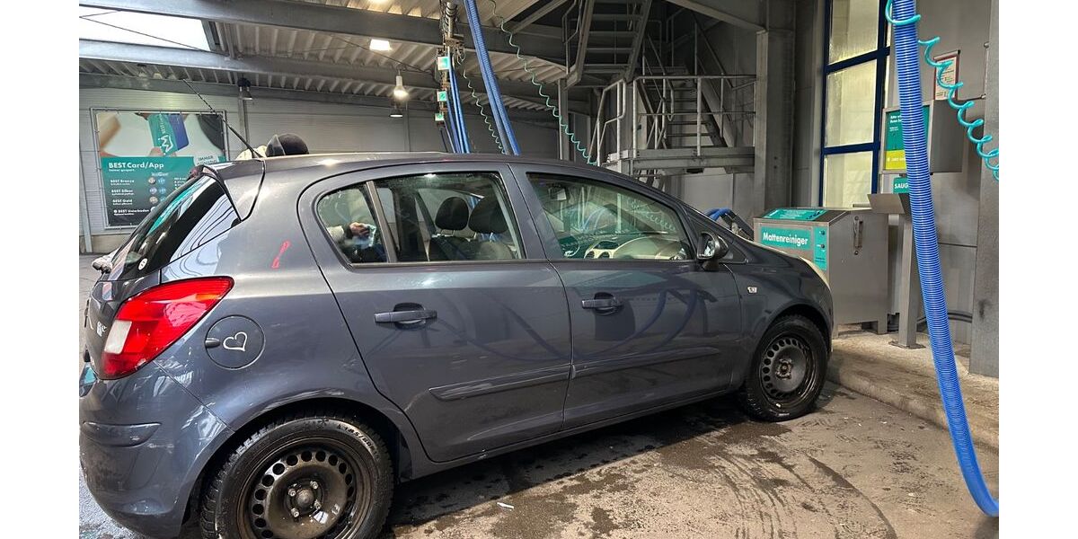 Opel Corsa 200.000 km 2.200 &euro; Remscheid 42853