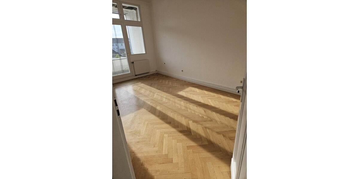Etagenwohnung Leverkusen Wiesdorf Wiesdorf - 4 Zimmer, 150 m&sup2;, 1.395&euro; | Angebot:26385743