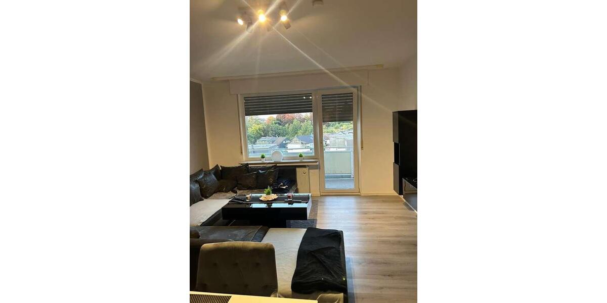 Etagenwohnung Wermelskirchen - 3 Zimmer, 79 m&sup2;, 240.000&euro; | Angebot:25611399