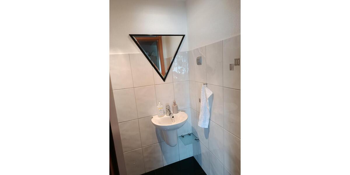 Erdgeschoßwohnung Solingen - 4 Zimmer, 136 m&sup2;, 484.000&euro; | Angebot:27224334