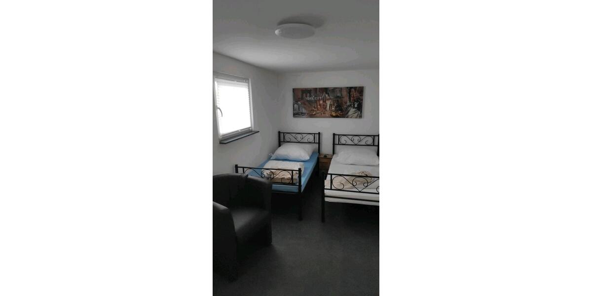 Einfamilienhaus mit Einliegerwohnung zimmer