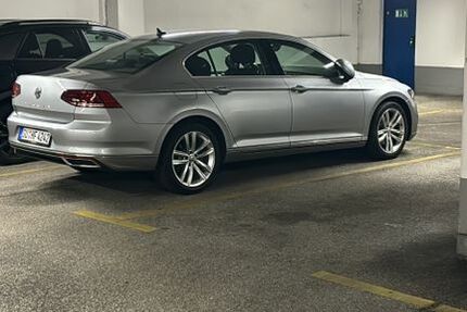 VW Passat 97.000 km 19.500 &euro; Niederkassel 53859