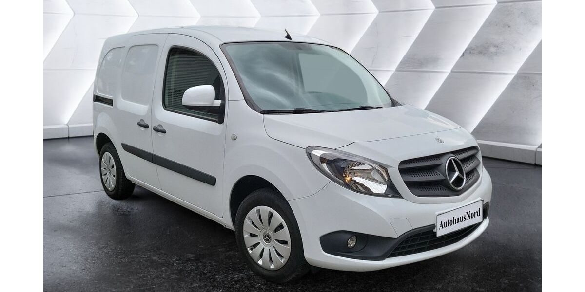Mercedes-Benz Citan 54.798 km 12.900 &euro; Köln-Riehl 50735